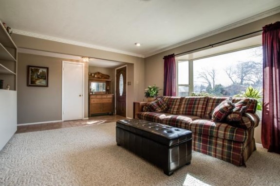 10211 Longmeadow Living