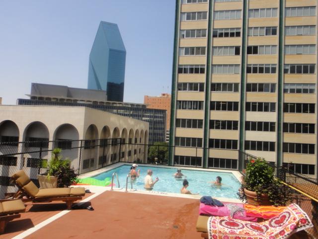 1505 Elm 502 Pool