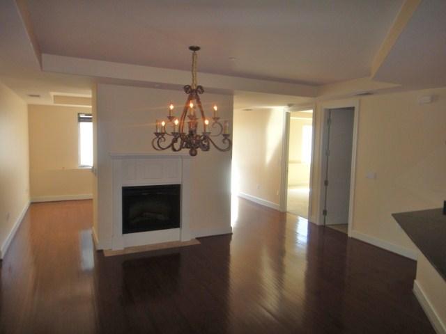 1505 Elm #503
