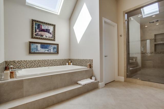 3909 centenary master bath 1 tub