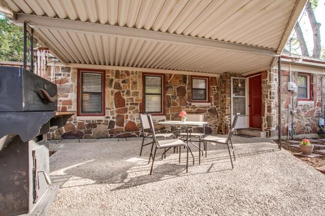 5307 Morningside patio