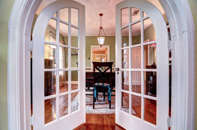 5743 Monticello Dining 1