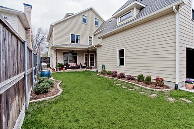 2805 Rosedale Backyard