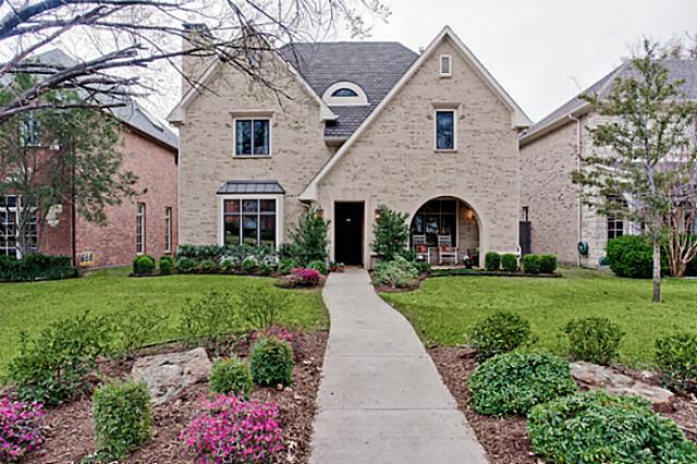 2805 Rosedale Front