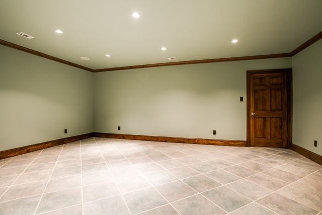 4511 Arcady basement