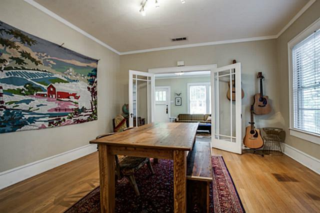 314 S. Motclair Dining 2
