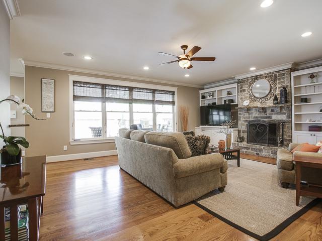 4232 Greenbrier Family 2