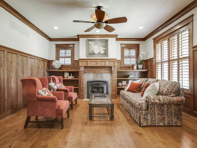 4232 Greenbrier Formal Living
