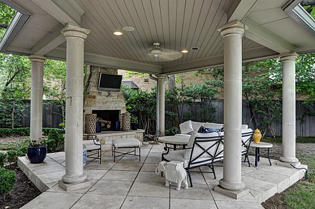 4465 Rheims gazebo