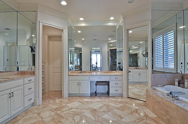 5827 Waggoner master bath