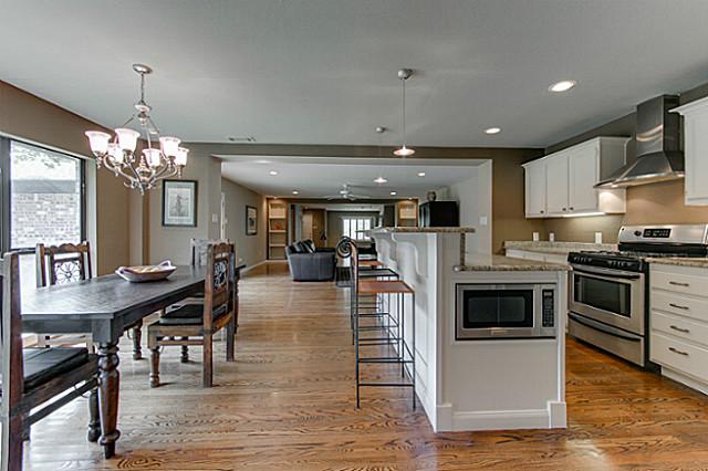 10811 Clearbrook Kitchen 2
