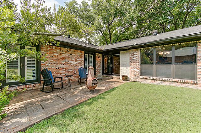 10811 Clearbrook Patio