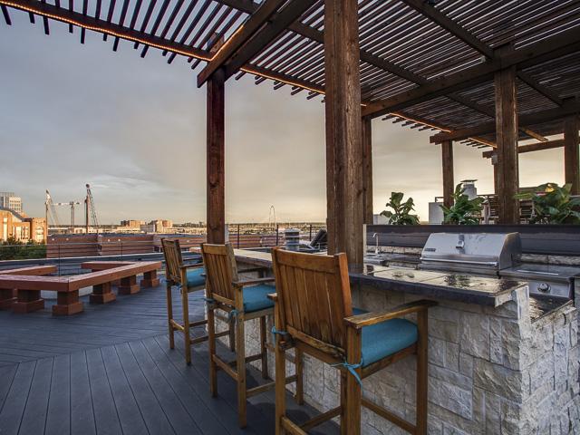 2935 Magnolia Hill Court outdoor kitchen