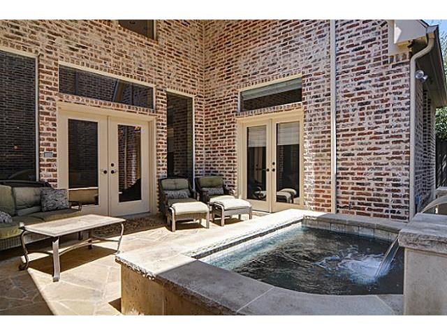 3 Bluff Park spa