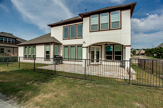 6602 Springwood Backyard