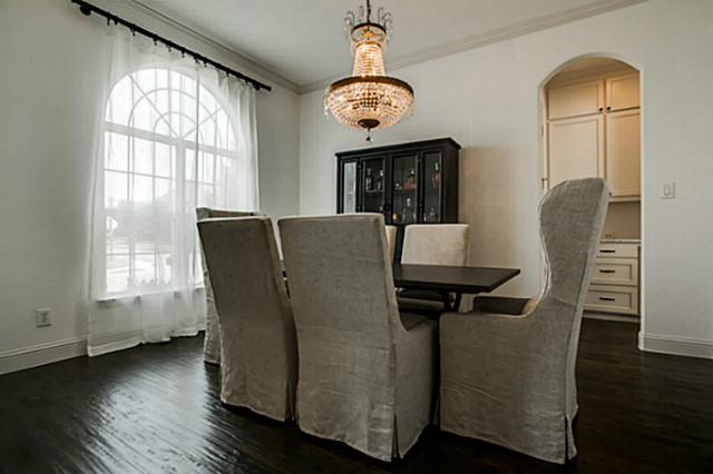 6602 Springwood Dining
