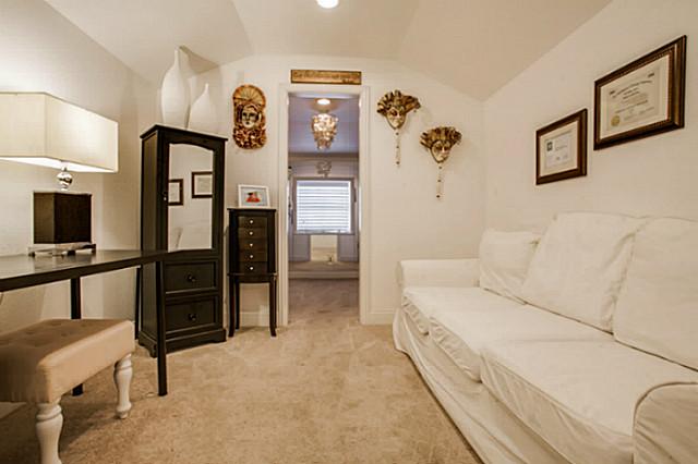 9403 Thornberry bed 2