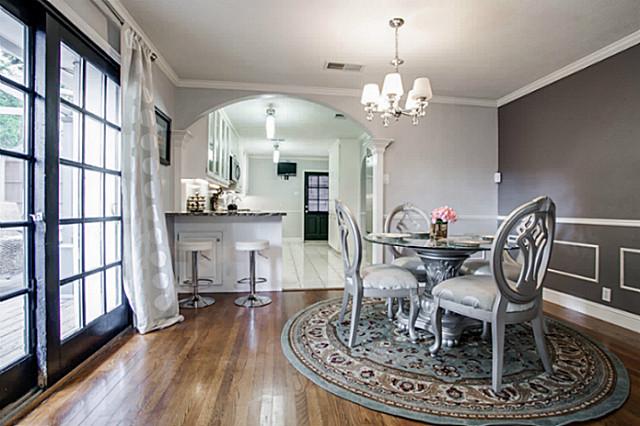 9403 Thornberry dining 2