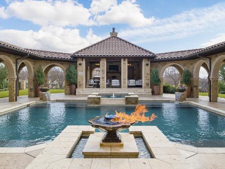 9537 Terra Bella Porch Pool