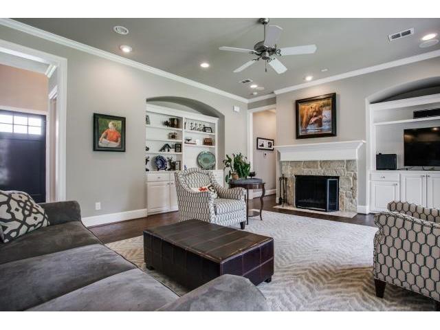 9748 Spring Branch drive LR