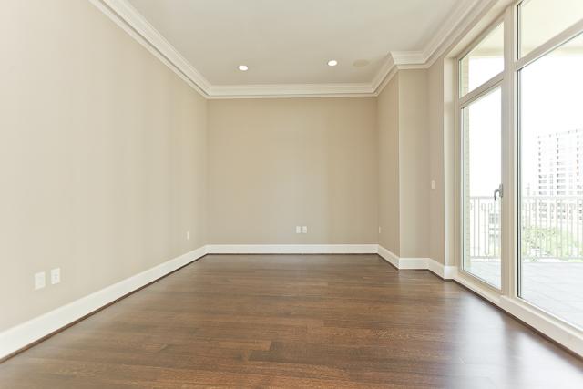 Ritz lease 904 bedroom