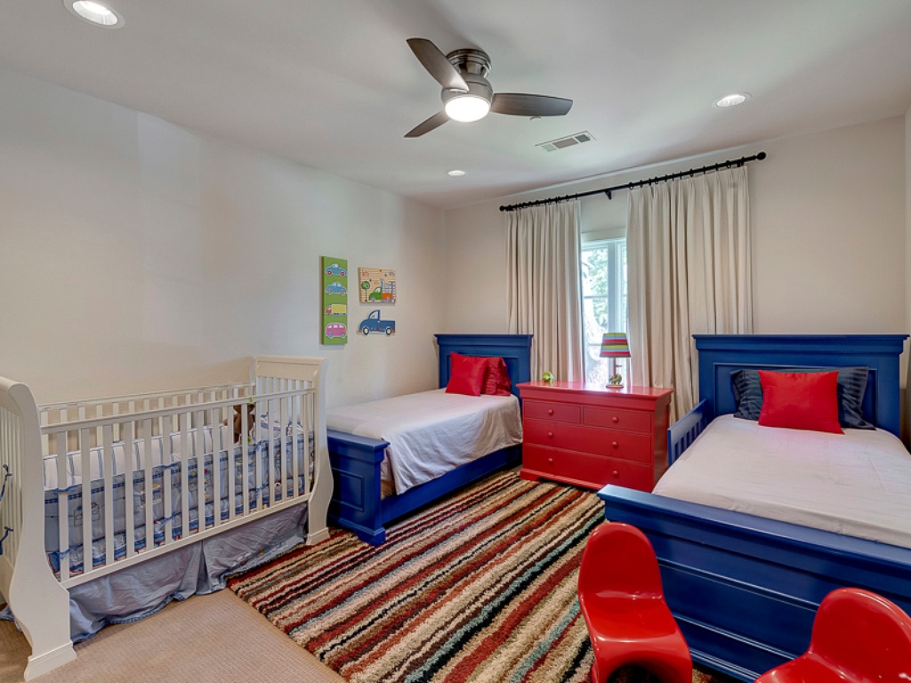 3417 Villanova bed2