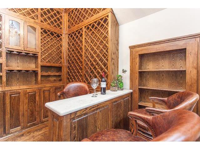6511 Mimosa wine cellar