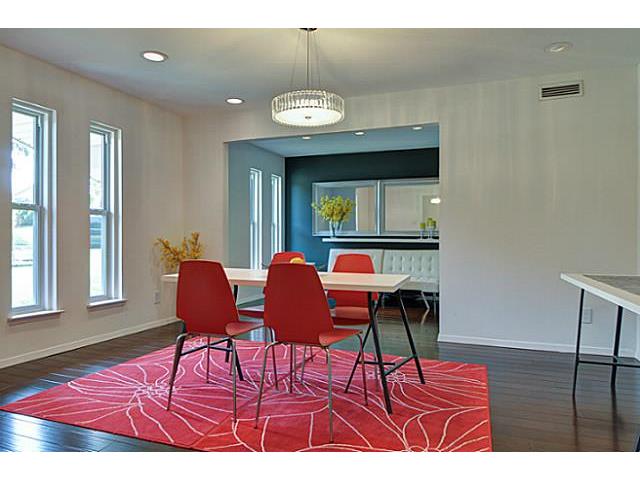 12247 Cox Dining