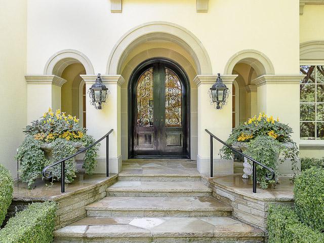 9700 Audubon front door