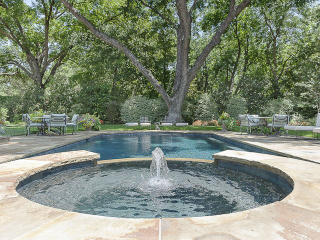 9700 Audubon pool