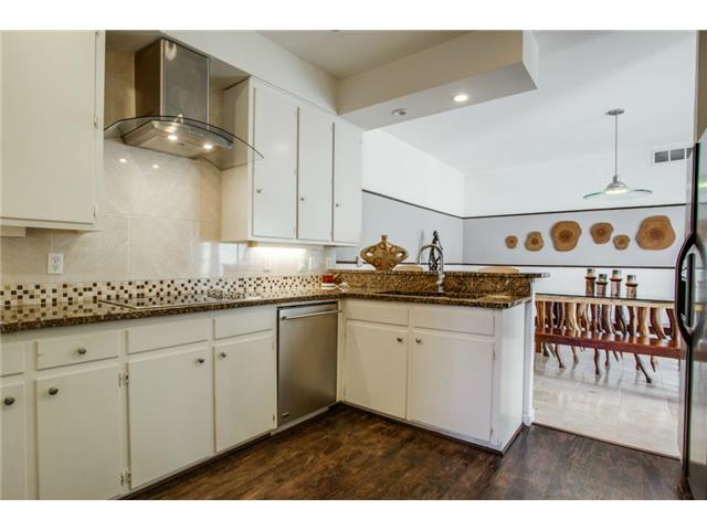10510 Berry Knoll Kitchen 1