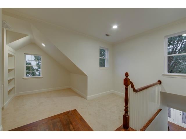 Game room or lounge on second floor.