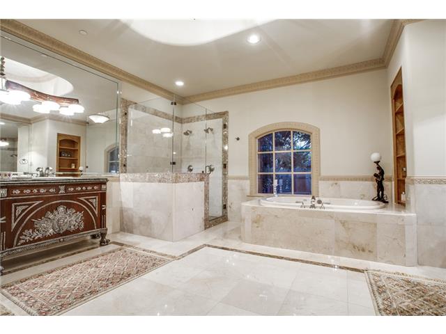 6326 Master bath 2