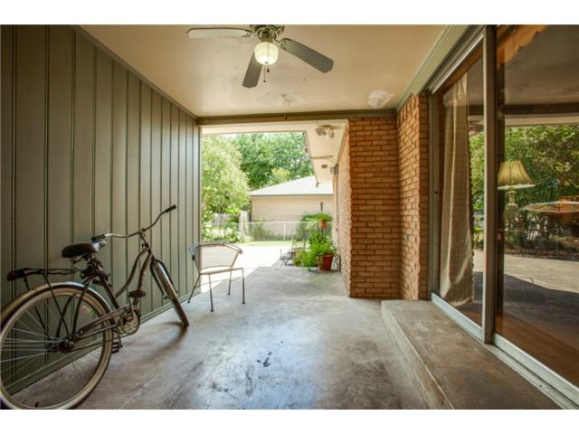 7319 Bennington Breezeway