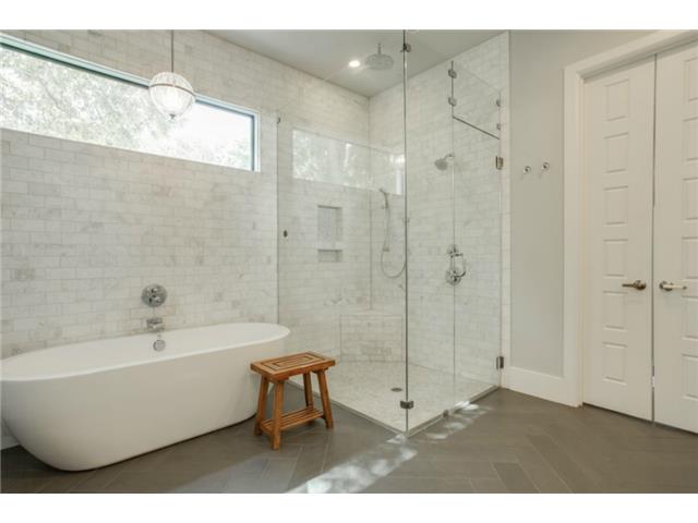 8538 San Pedro Master Bath