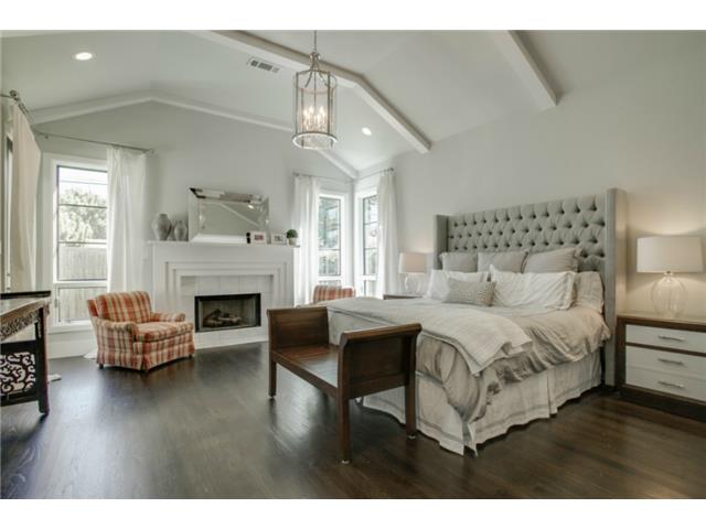 8538 San Pedro Master
