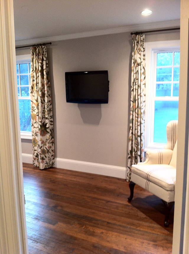 8919 Forest Hills Bedroom