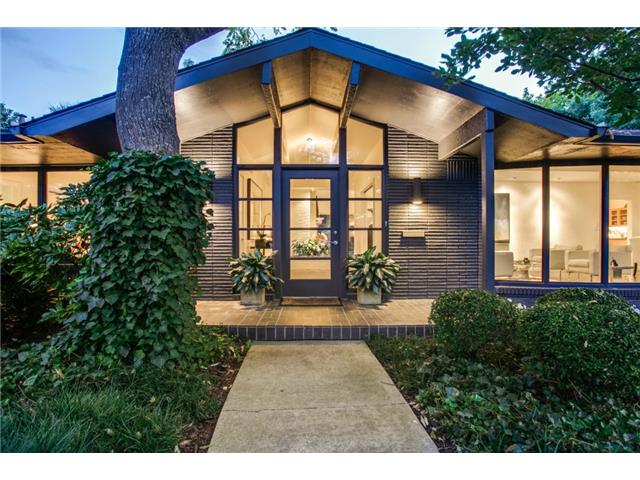 900 Bison Trl. Porch