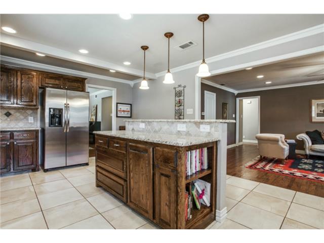 9229 Ferndale Kitchen 2