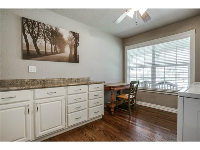 9229 Ferndale Laundry