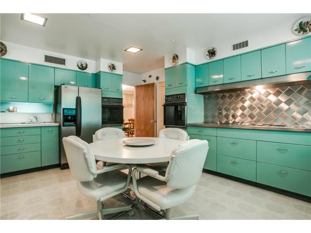 10110 Daria Kitchen 3