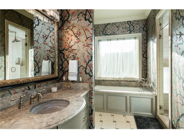 3612 Maplewood master bath