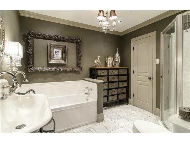6153 Ellsworth Master Bath