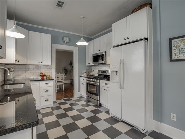 229 N Brighton J