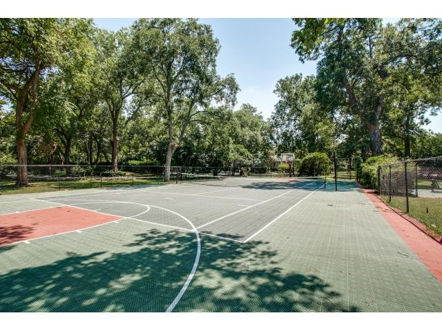 Tennis/Sport court