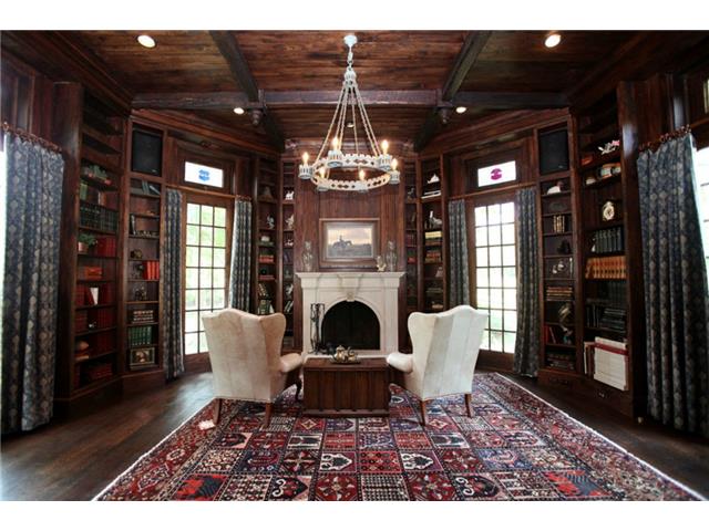 31 Stonebriar Way study
