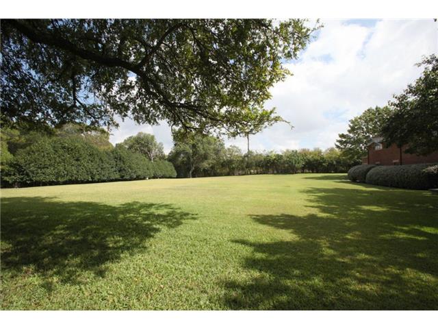 31 Stonebriar way grounds