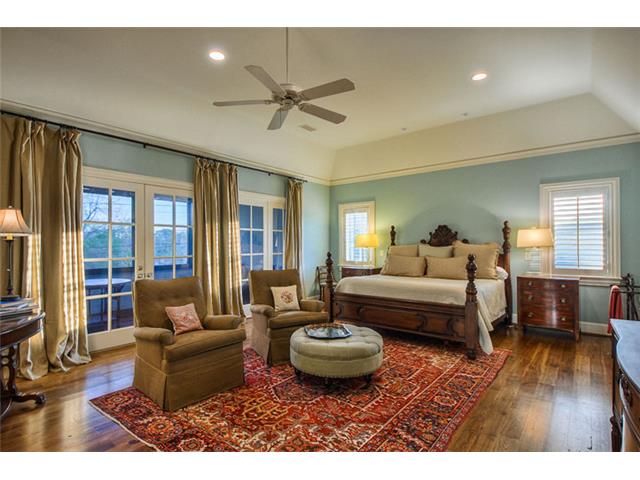 The soothing master retreat. Pure luxury. 11-ft ceilings add vis