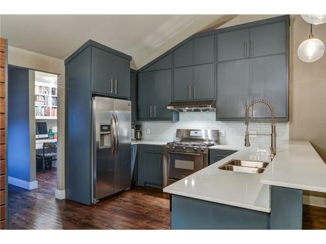 4135 Lively Kitchen