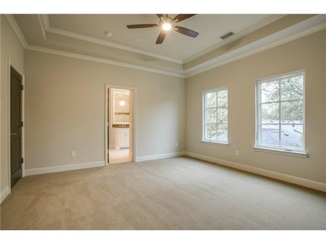 6831 Pemberton bedroom